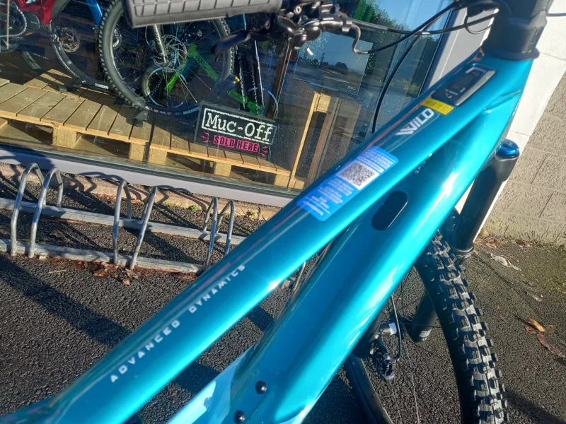 Orbea Wild M10 EMTB Full Sus Mountain Bike 2024 Large in Jade Green-1