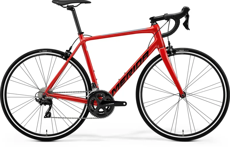 2021 Merida Scultura 400 Road Bike in Red