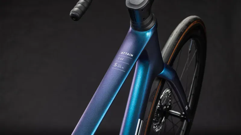 Cube Attain c:62 Slt 2026 Cm SHIFTMINT/WHITE 53cm-2