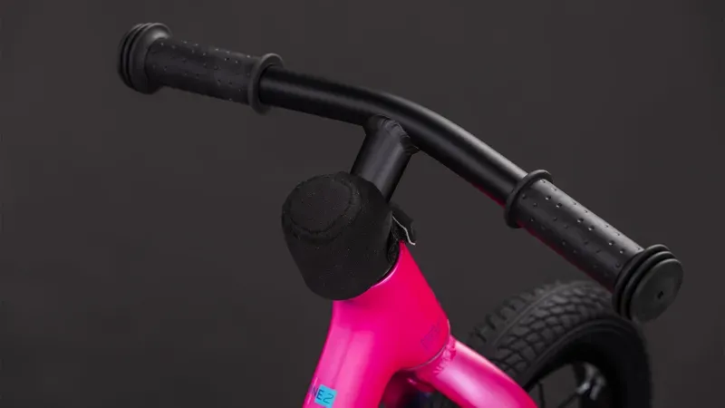 Cube Numove 120 Walk Kids Bike in Fuchsia/Plum-2