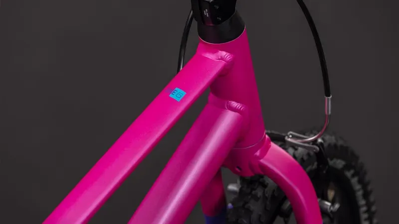 Cube Numove 160 Kids Bike in Fuchsia/Plum-2