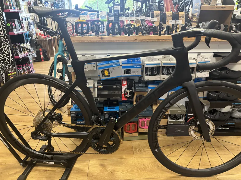 Ex - Demo Bike Cube Agree c:62 Pro Road Race Bike in Blackline 58cm