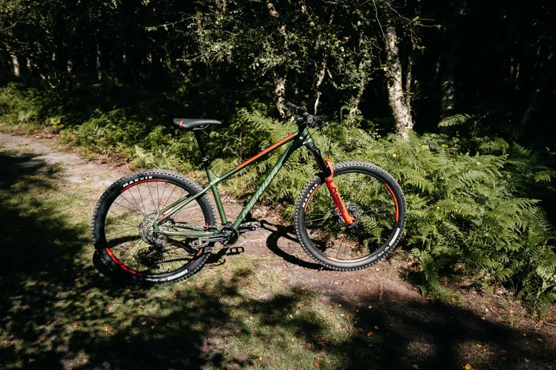 Merida Big Trail 600 Hardtail MTB 2023 in Green and Red -1