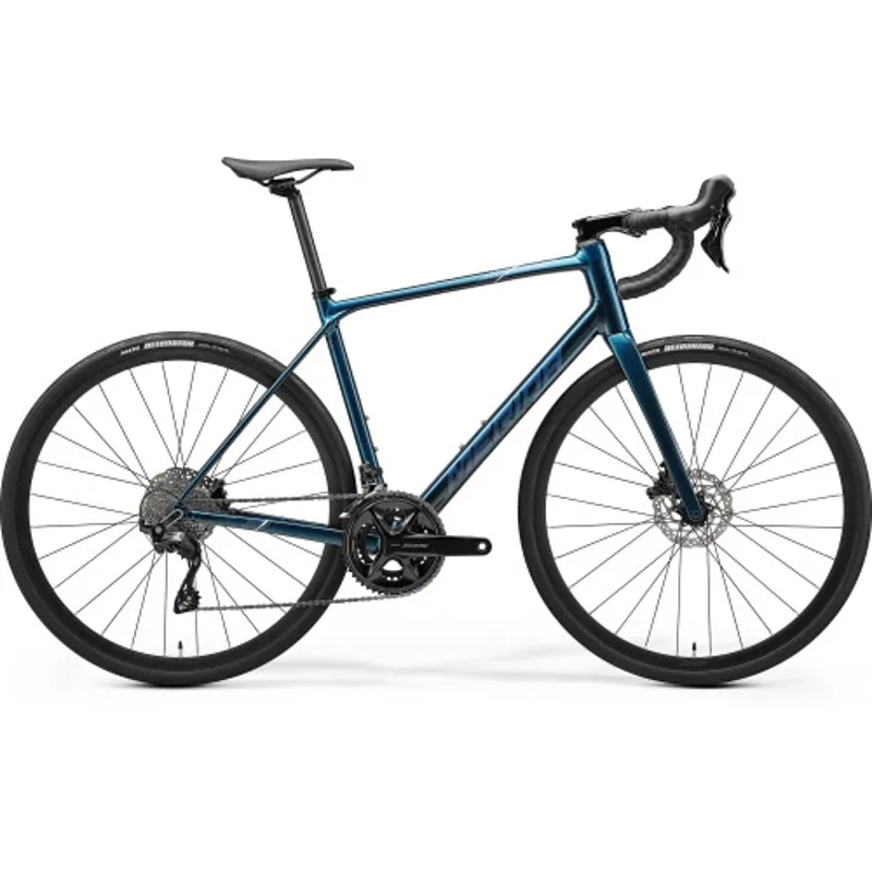 Merida Scultura Endurance 400 Road Bike in Teal and Silver Blue 2025
