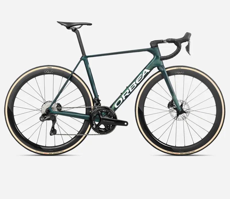 ORCA M20iLTD PWR Escape Green - Carbon View Matt-2026