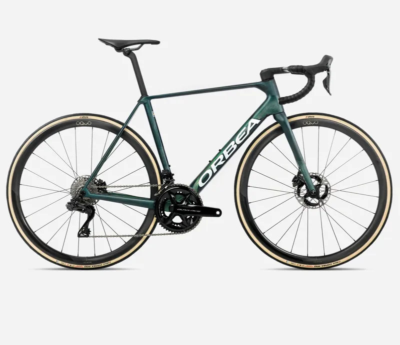 ORCA M10iLTD PWR Escape Green - Carbon View Matt-2026