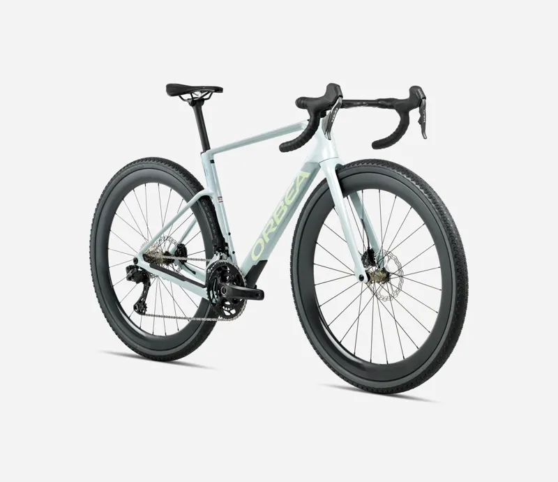 TERRA RACE M20iltd Frozen Concrete - 2026-1