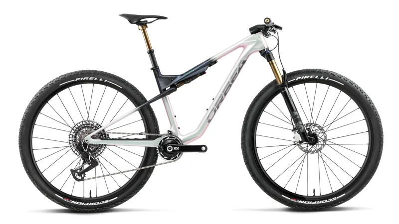 Oiz M- Ltd Iris White - Seaweed Carbon View My27
