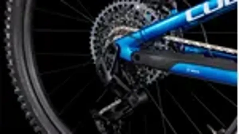 Cube Stereo Hybrid One44 HPC AT eMountain Bike in Actionteam 2025-3