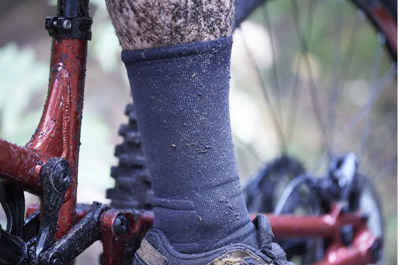 Madison Isoler Merino Waterproof Socks Black-2