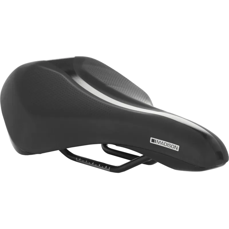 Madison Roam E Saddle in Black