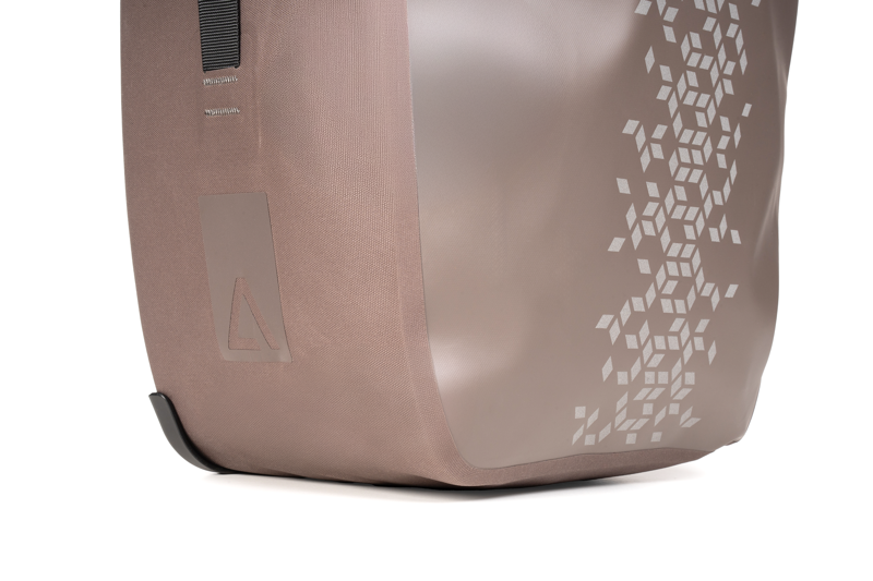 Acid Pure 20/2 Cilink Pannier Bag in Cedar-4