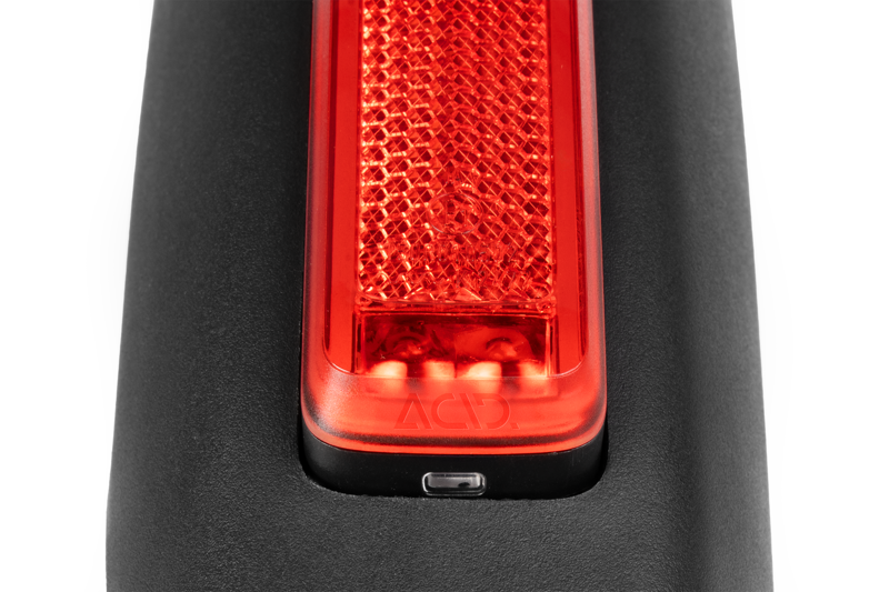 Acid Pro SIC 2.0 Mudguard Rear Light in Black-4